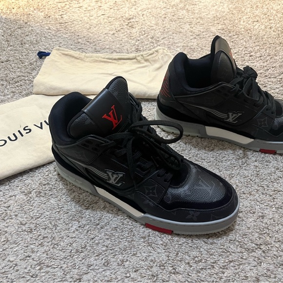 Louis Vuitton Trainer Eclipse - Picture 4 of 9